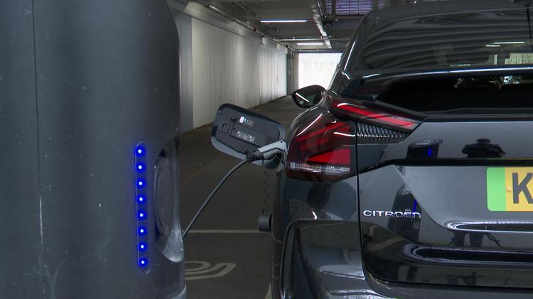 CITROEN E-C4 ELECTRIC HATCHBACK 115kW Max 54kWh 5dr Auto
